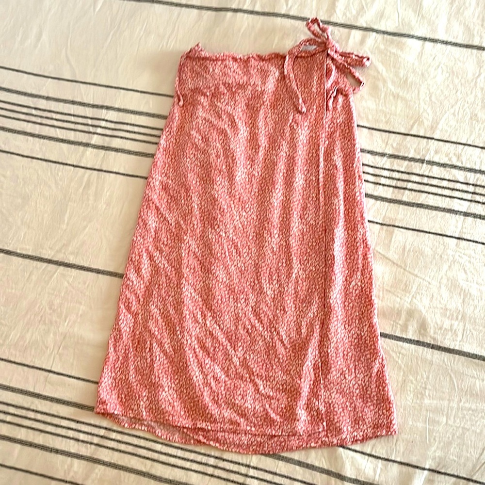 Tie string skirt/adjustable